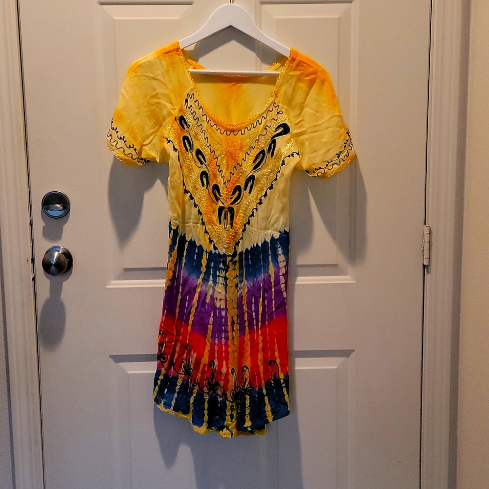 Colorful Beach dress, brand new without tags, one size looks like medium.